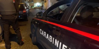 Napoli: senza patente in fuga dai Carabinieri, addosso crack e cocaina. 20enne arrestato