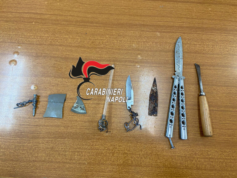 Castellammare, lanciava sassi sulle auto: arrestato 23enne Castellammare, lanciava sassi sulle auto: arrestato 23enne