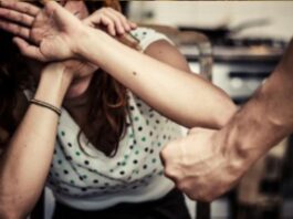 Napoli, Quartieri Spagnoli: maltratta la moglie. Arrestato un 30enne dello Sri Lanka