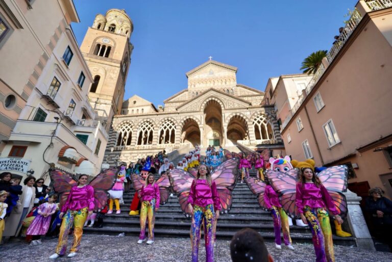 Spazio alla fantasia! Il Carnevale Amalfitano è pronto ad esplodere