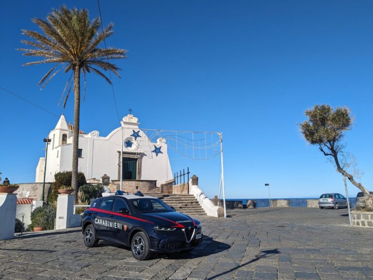 Ischia e Procida: anti-abusivismo edilizio in zone vincolate. denunciate 6 persone in poco meno di 6 ore