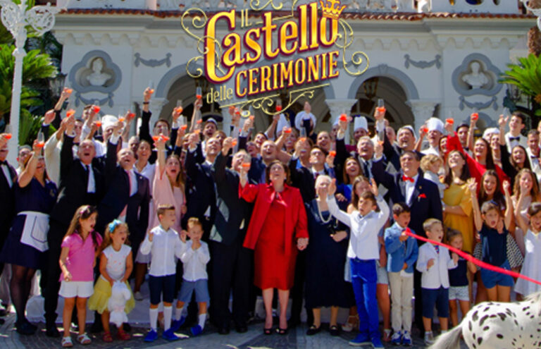 Castello delle Cerimonie: si teme per il futuro di 200 famiglie