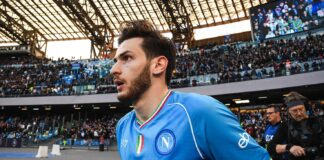 Montipò "quasi" imbattibile, ma al "mago" Kvara impossibile opporsi. Il Napoli batte il Verona in rimonta