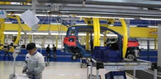 Pomigliano, crisi Stellantis: ecco cosa sta accadendo Pomigliano d'Arco, crisi Stellantis: ecco cosa sta accadendo nella città delle fabbriche. Sabato prossimo manifestazione presso lo stabilimento