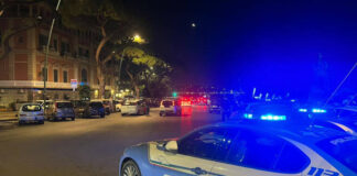 Torre Annunziata: controlli straordinari della Polizia, identificate 100 persone con precedenti