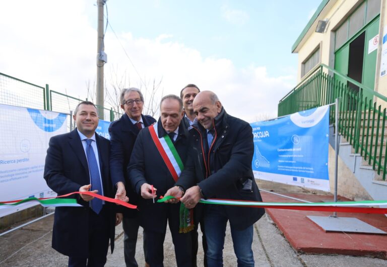 Torre del Greco “Azioni Per l’Acqua”: 5 chilometri di vecchie condotte sostituite Torre del Greco “Azioni Per l’Acqua”: 5 chilometri di vecchie condotte sostituite