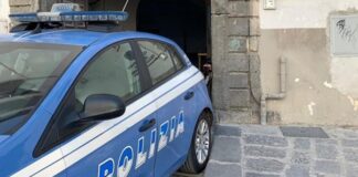 Napoli, Porta Capuana: sorpresi in piazza con dosi di cocaina. Due arresti