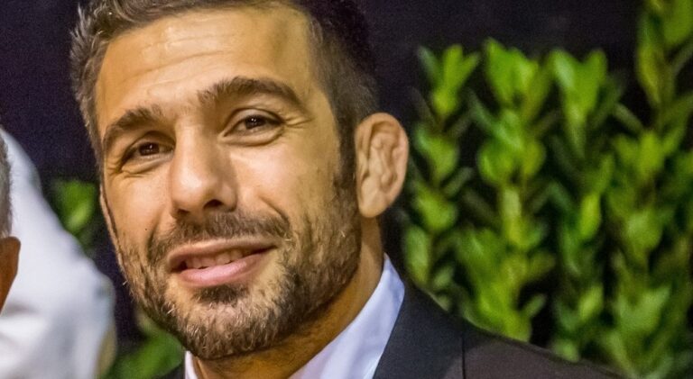 Cyberbullismo, il campione Olimpionico di Judo Pino Maddaloni all’Istituto “De Curtis – Ungaretti” di Ercolano