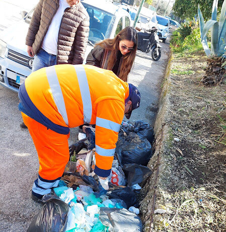 Pollena Trocchia, conferimento rifiuti non conforme