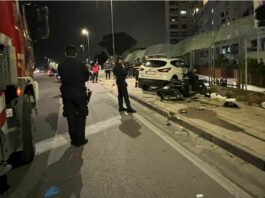 Far west a Ponticelli: investono due pregiudicati su scooter, poi rapinano auto e fuggono sparando in aria