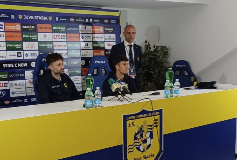 Juve Stabia, Pagliuca: “Siamo vicini al sogno. Voglio ringraziare i ragazzi, lo stadio, la società” Juve Stabia, Pagliuca: “Siamo vicini al sogno. Voglio ringraziare i ragazzi, lo stadio, la società”