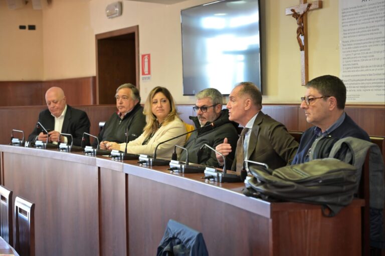 Torre del Greco alla Bmt, presentato un trailer agli imprenditori Torre del Greco alla Bmt, presentato un trailer agli imprenditori