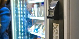 Castellammare, inchiesta dell’Antimafia sui distributori di bibite Castellammare, inchiesta dell'Antimafia sui distributori di bibite e snack: le indagini dopo l'interdittiva per un'impresa locale. L'ombra della criminalità organizzata