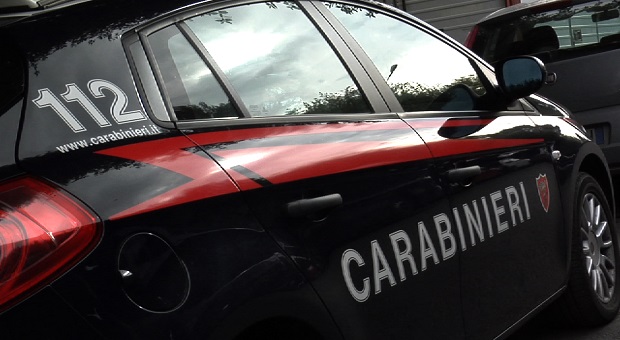 Pimonte, rifiuti e strutture abusive in zone vincolate: tre denunciati Pimonte, rifiuti e strutture abusive in zone vincolate: tre denunciati