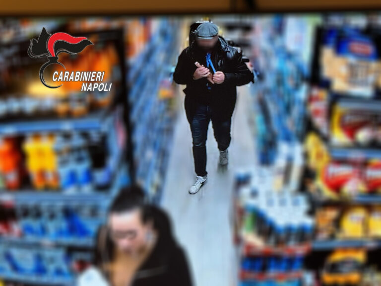 Sorrento e Massa Lubrense: 1000 euro di liquori rubati grazie ad una camicia con doppio fondo. Due persone arrestate
