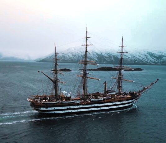 Cile, nave Amerigo Vespucci doppiato per la prima volta Capo Horn