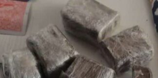 Pagani, spaccio di hashish, cocaina e crack: arrestato Pagani, spaccio di hashish, cocaina e crack: arrestato dalla Guardia di Finanza. Con sé ed in casa aveva oltre 300 grammi di sostanza stupefacente