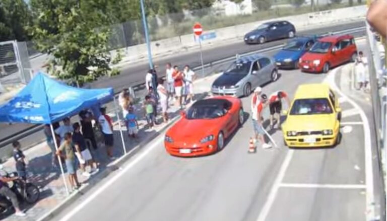 A Torre del Greco due raduni automobilistici il 25 e il 28 aprile A Torre del Greco due raduni automobilistici il 25 e il 28 aprile
