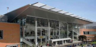 Turismo in Campania, si rischiano danni per i voli di lusso: l'appello di Confindustria e ristoratori a Regione e Comune di Napoli. "Lo spostamento risulterebbe dannoso ed inutile"