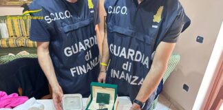Nocera Inferiore, usura ed estorsione: operazione della Guardia di Finanza, 15 arresti. Nell'inchiesta anche l'intestazione fittizia di società