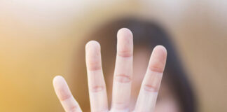 Pozzuoli: “Non uscire o ti ammazzo !”. Arrestato stalker