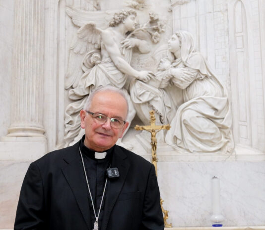 Aversa: Santissima Trinità 2024, il commento di Mons. Angelo Spinillo