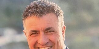 Castellammare, le liste Stabia al centro e Forza Stabia con D’Apuzzo Castellammare verso le elezioni, e civiche “Stabia al centro” e “Forza Stabia” con Mario D’Apuzzo: “Qualcuno si è mosso per interessi personali”