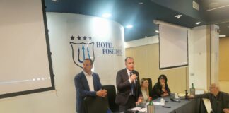 Torre del Greco: i quindici pannelli di via Roma realizzati dagli studenti