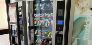 Frattamaggiore: tenta furto su distributore di bevande H24. Arrestato 37enne