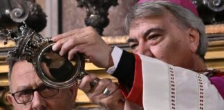Il Miracolo di San Gennaro e la Supplica a Pompei su Canale 21 Il Miracolo di San Gennaro