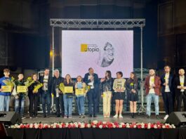 Santa Maria la Carità, gli studenti della scuola "Borrelli" premiati nel concorso “Un sorriso alla vita”. Organizzato dall’associazione Utopia e giunto alla terza edizione