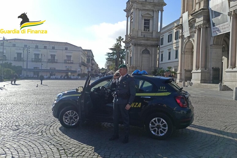 guardia di finanza pompei