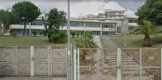 Ercolano: furto in una scuola, due persone denunciate