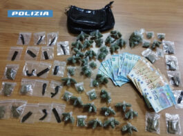 Napoli: scoperto con oltre 120 dosi di droga. Arrestato 19enne di Giugliano