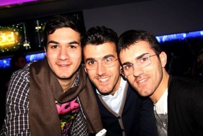 Claudio, marco e il gemello michele marrandino in un momento felice