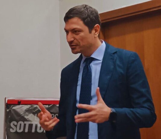 Ballotaggi, al Pd le 4 sfide napoletane. Annunziata: "Vittoria straordinaria"
