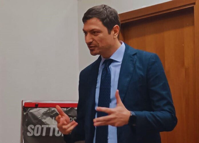 Ballotaggi, al Pd le 4 sfide napoletane. Annunziata: "Vittoria straordinaria"