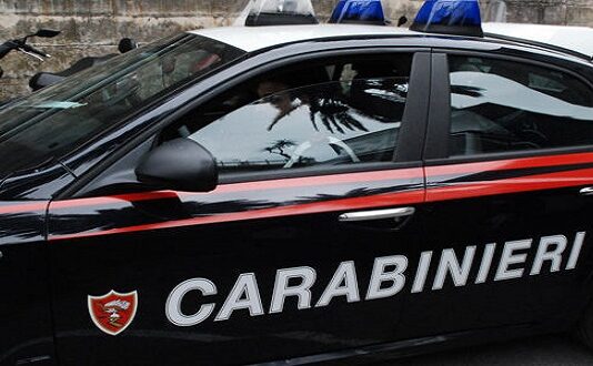 Giugliano: picchia il nuovo compagno della ex. Arrestato 52enne
