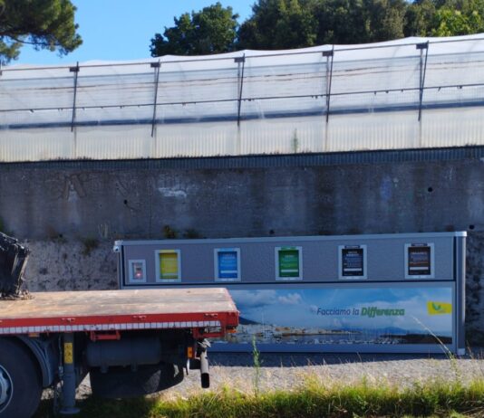 Torre del Greco: installate altre cinque ecoisole, ora sono complessivamente dieci