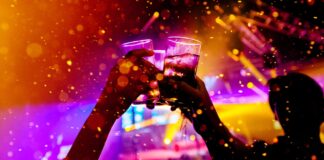 Pozzuoli: serata nel locale senza autorizzazioni con 500 ragazzi. Sequestrato il lounge bar