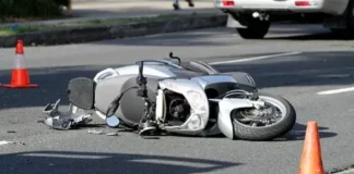 Castellabate, schianto tra auto e scooter: 35enne marocchino in ospedale