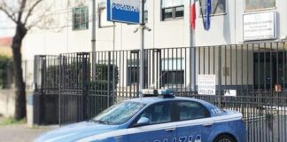 Volla: aggredisce i poliziotti. Arrestato 47enne