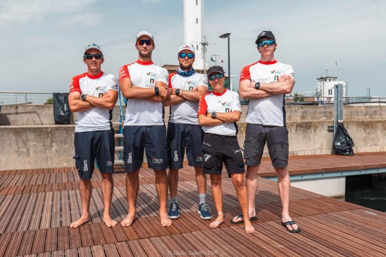 Vela, Circolo Nautico Torre del Greco in festa: Gianluca Perasole è vicecampione europeo Vela, Circolo Nautico Torre del Greco in festa: Gianluca Perasole è vicecampione europeo