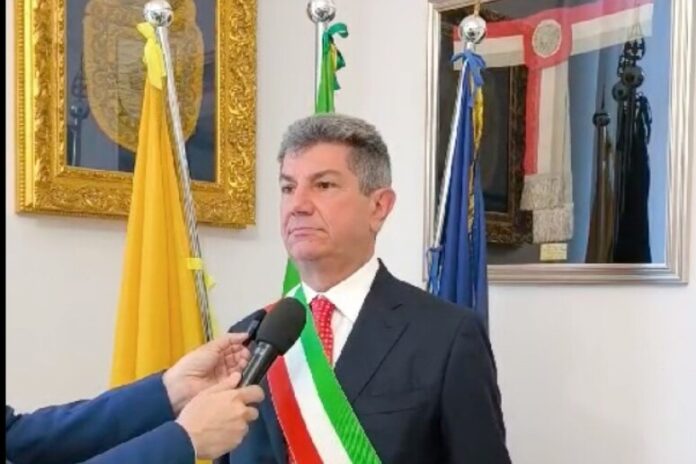 Castellammare di Stabia: al via le trattative per gli assessorati nella giunta Vicinanza