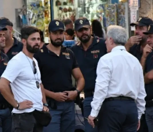 Ischia: due locali chiusi per 5 giorni