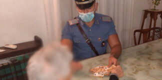 Truffavano e narcotizzavano anziani, sgominata banda a Salerno