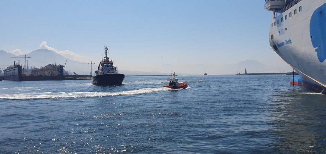 Esercitazioe antincendio porto napoli