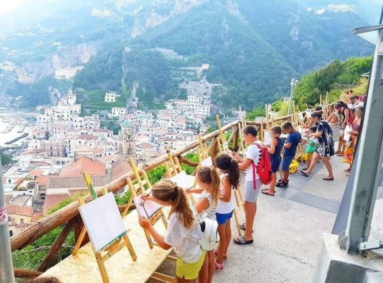 Ad Amalfi esplode l’allegria con l’Estate dei Piccoli Ad Amalfi esplode l’allegria con l’Estate dei Piccoli