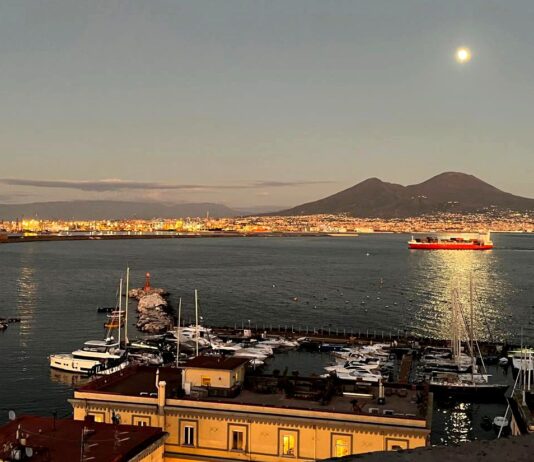 A Napoli in vacanza: le esperienze da non perdere