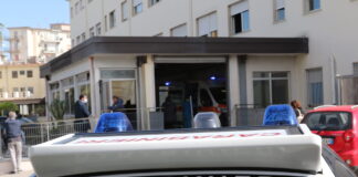 Castello di Cisterna: due giovani aggrediti e accoltellati. Indagano i Carabinieri